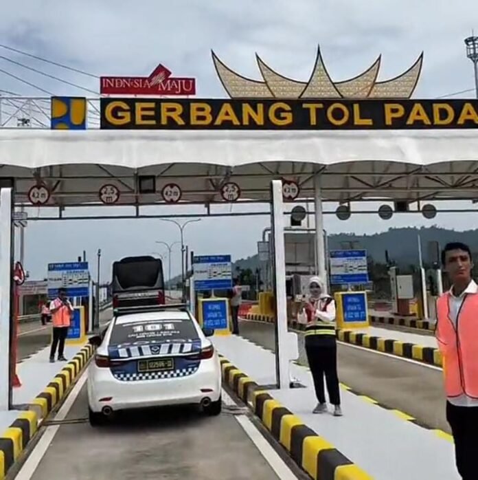Tol Padang